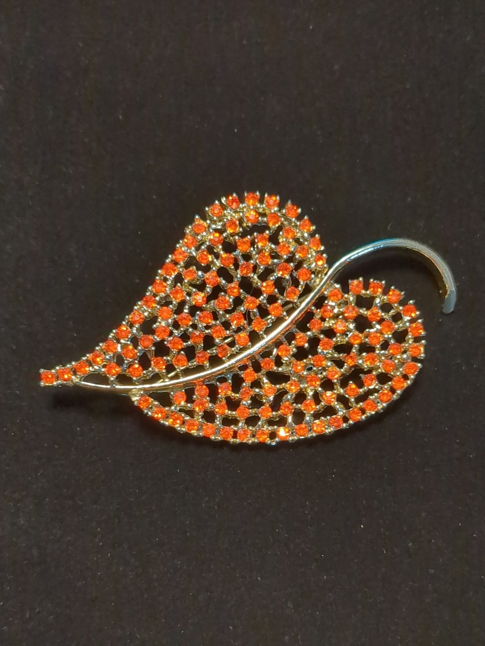 Dodds Vintage Leaf Brooch